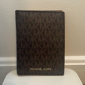 Like new Michael Kors Passport Cover